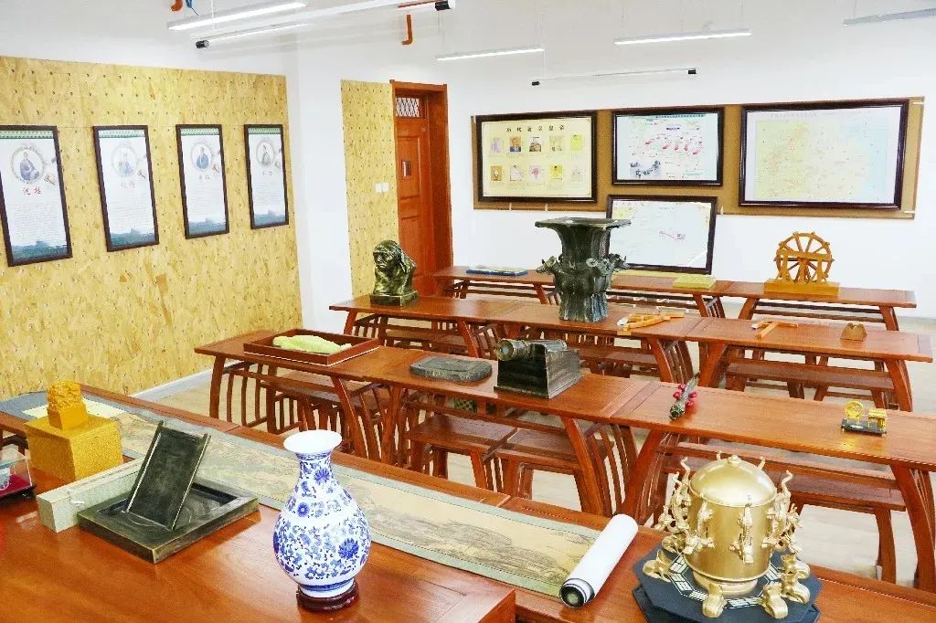 西安在高新区的大学,2020西安高新一中清华北大