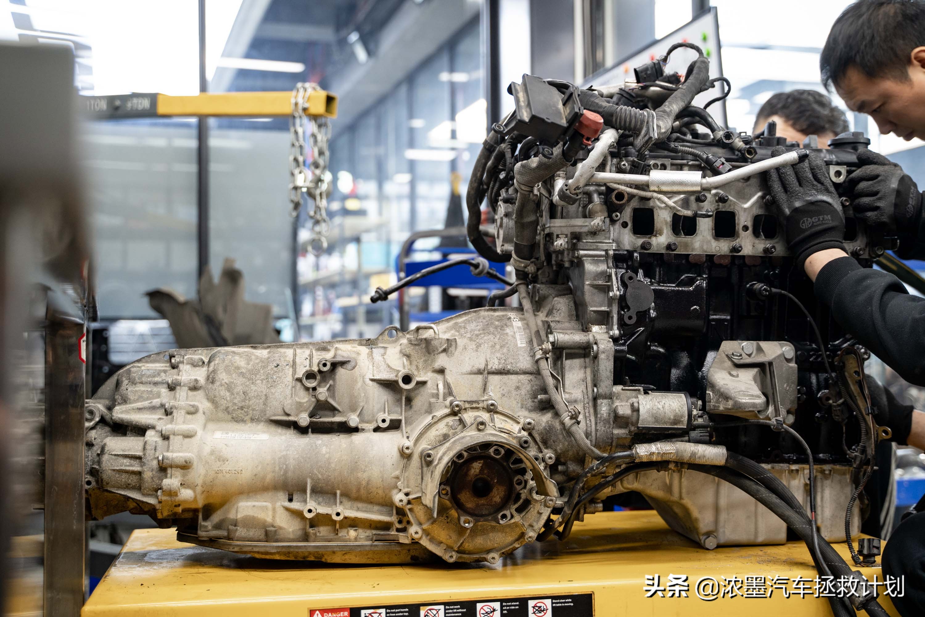 大众辉腾vr6,德系老款大众辉腾