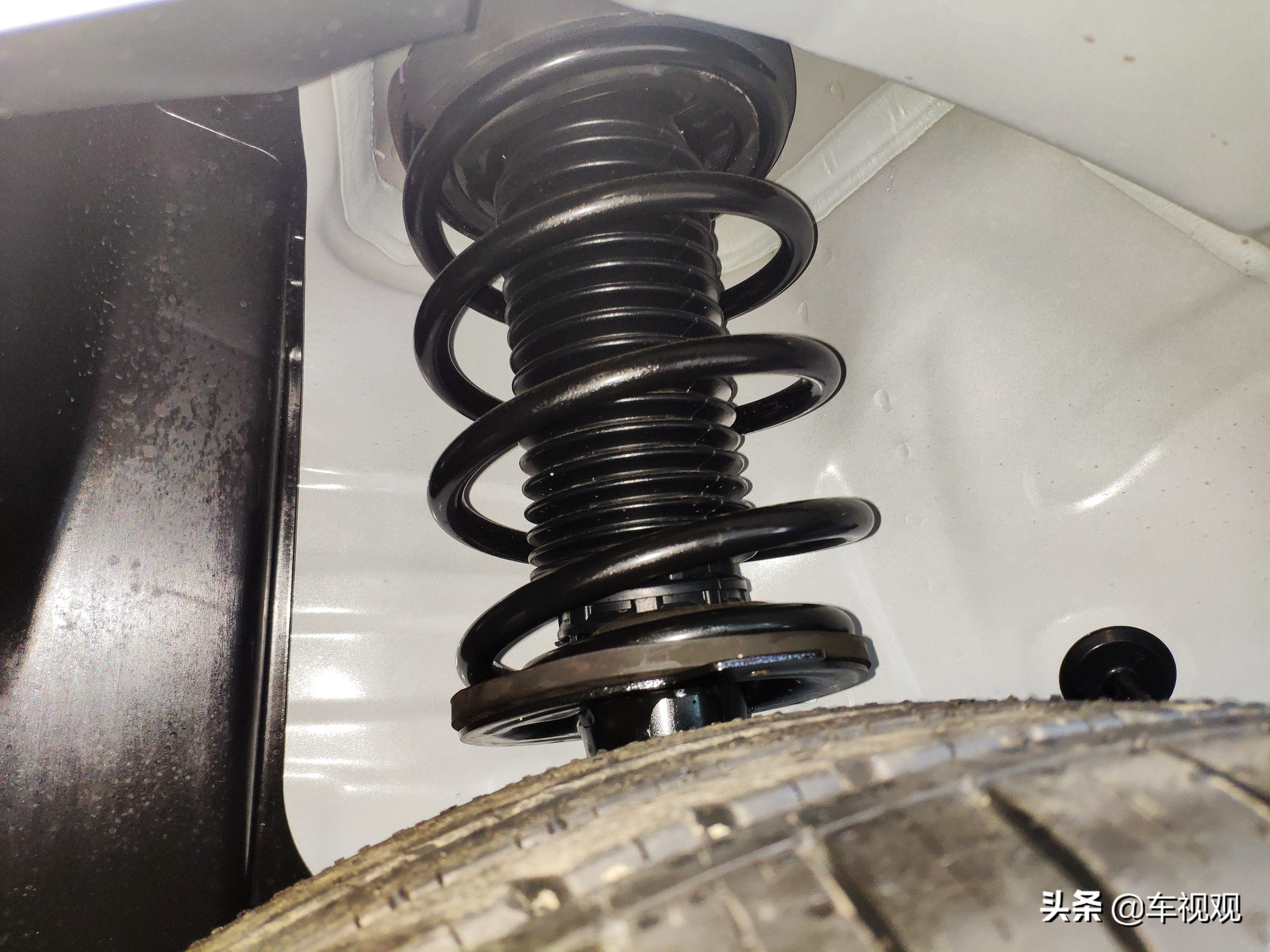 科鲁泽3缸和4缸哪个省油,科鲁泽1.3t跑多少迈省油