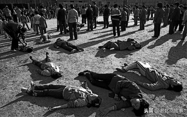 80年代老北京的生活,80年代北京的生活图片