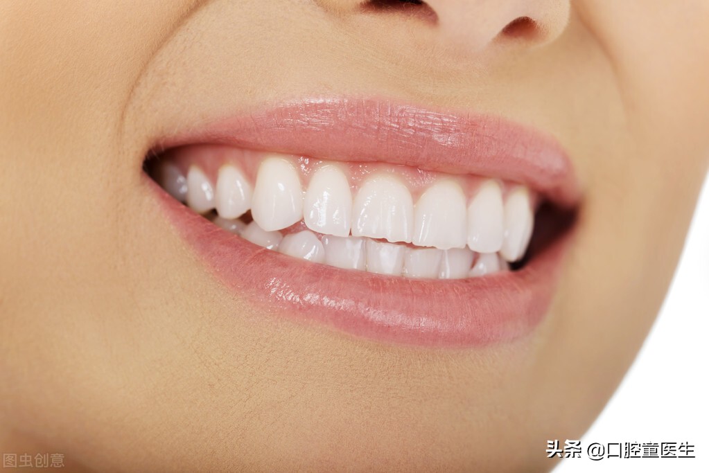 我明明只是想种颗牙,牙医却要抽我的血来化验是不是有病?