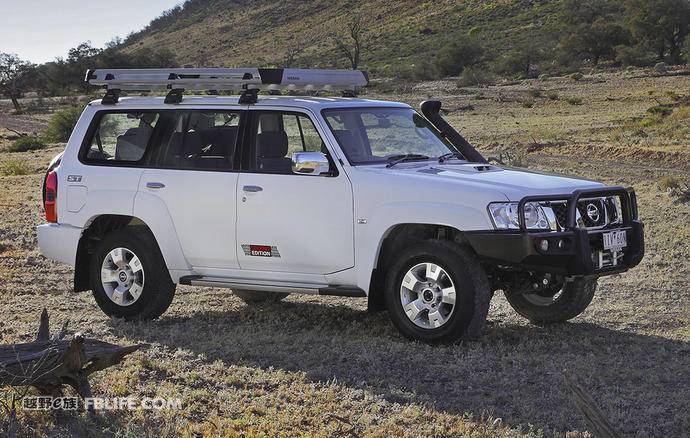 途乐跟途达有什么区别,小途乐汽车