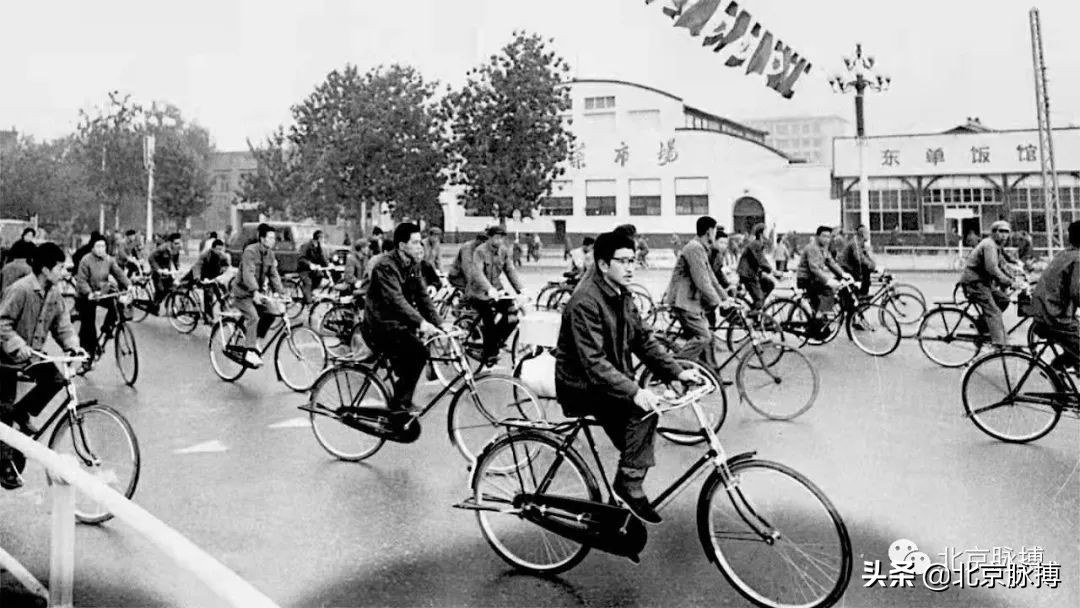 记忆中的北京绘画,这些画最能还原真实的老北京