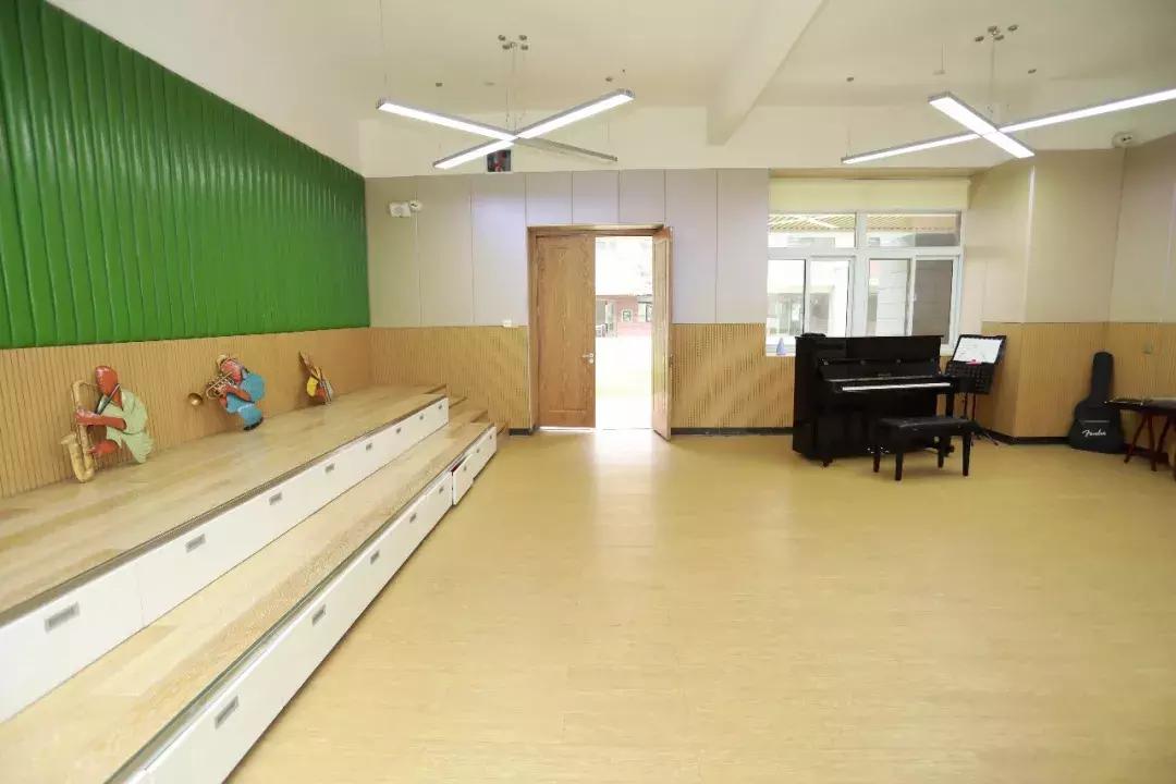 探校|金水区这家私立小学，竟敢说分数、兴趣双保证！