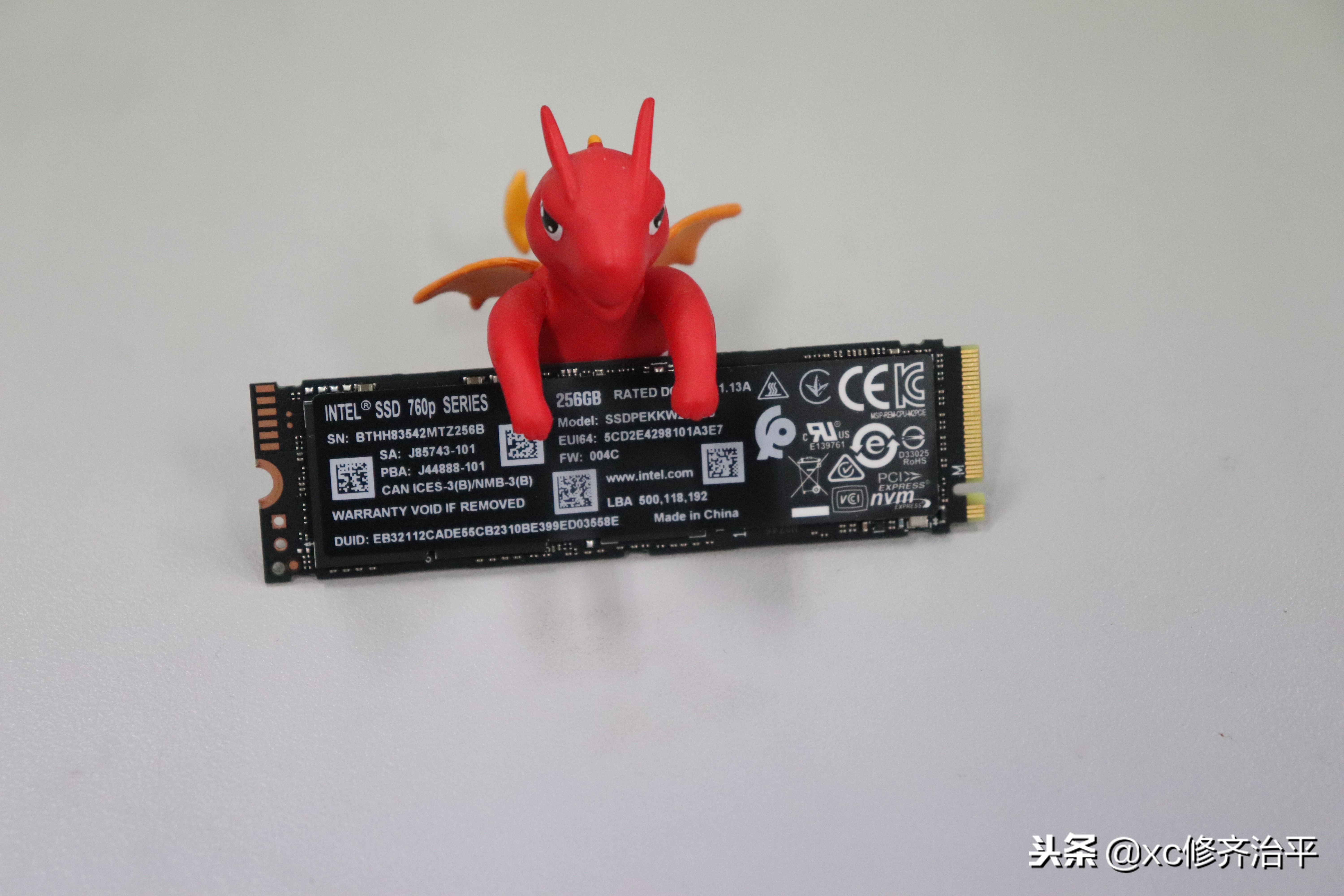 英特尔固态硬盘760p,英特尔760p固态硬盘寿命