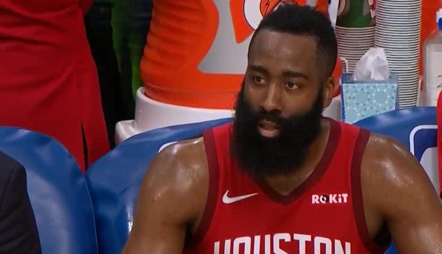 保罗对独行侠的6次犯规,保罗六次犯规视频