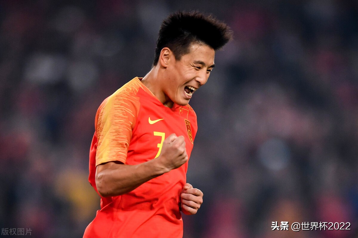 国足最新12强赛名单,世预赛12强赛国足vs日本技术统计