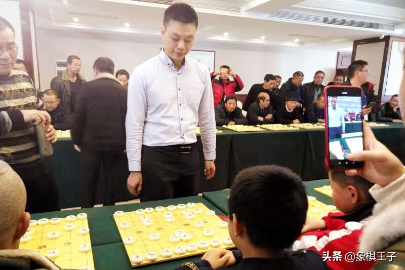 许银川大战梧州十五大高手,许银川神级对决