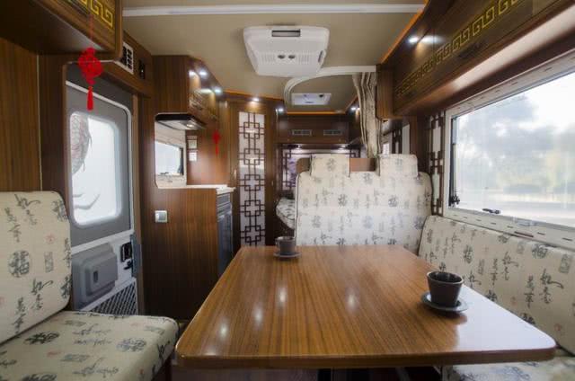 中天依维柯2045越野房车蒙古版,中天房车2021无拓展房车价格