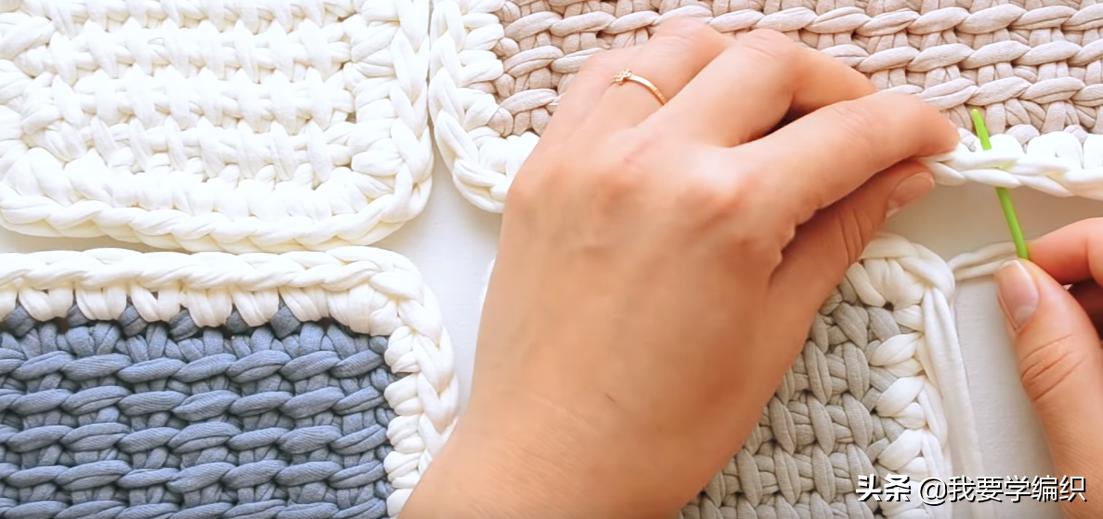 十一与其出门人挤人，不如在家看电视钩包包，一款拼色手提袋教程