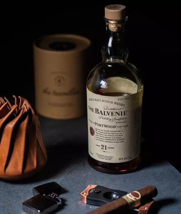 分享一个品威士忌的诀窍,解密威士忌的橡木桶