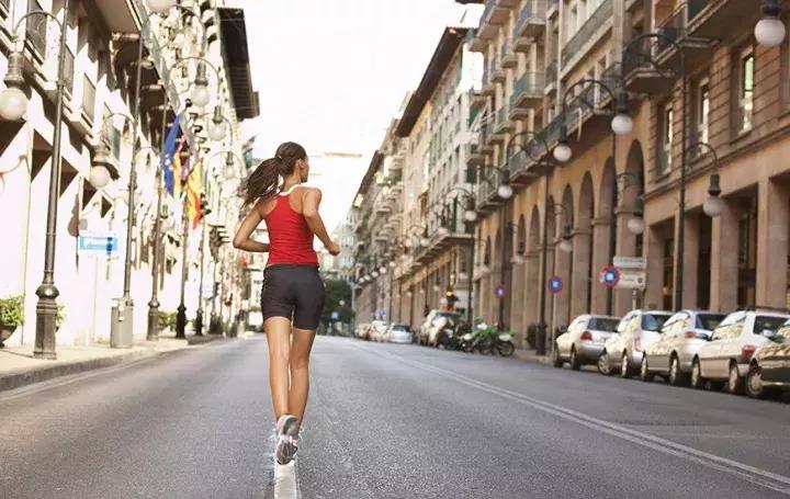 经常跑步的人有什么好处,跑步的好处长期坚持有13个益处