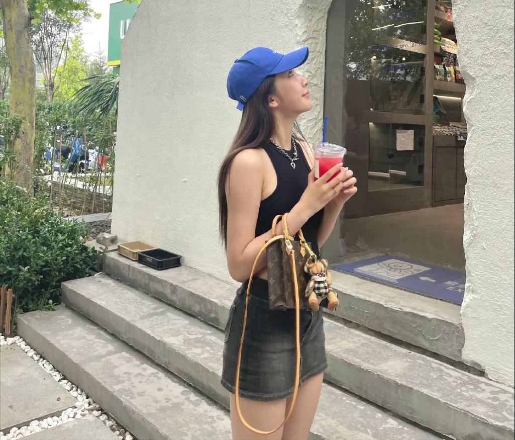 吴亦凡事件当时微博热搜,吴亦凡事件是怎么回事来龙去脉