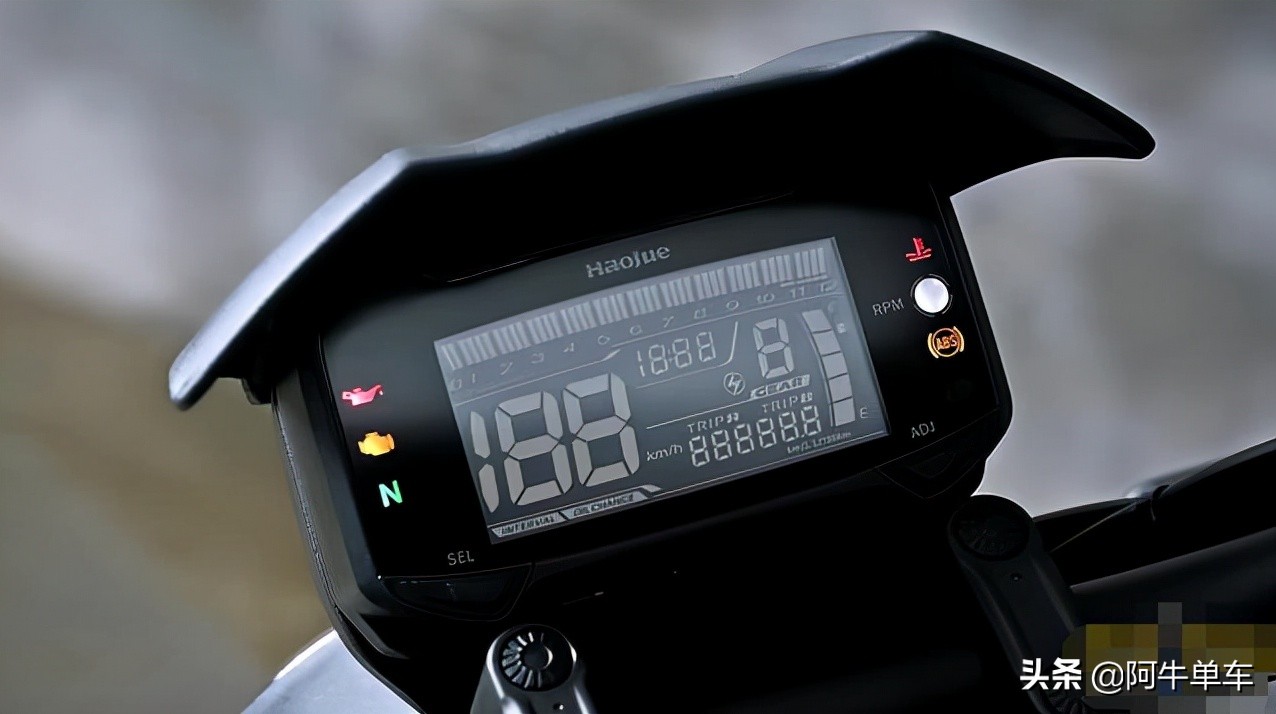 豪爵tr300和本田cb400x怎样选择,豪爵tr300和本田cb400x怎么选