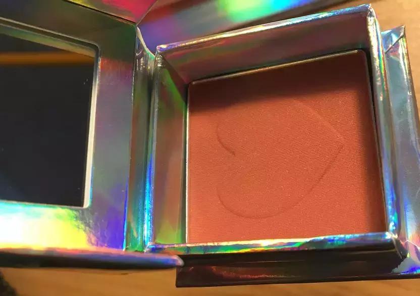 让李佳琦无法呼吸的神仙口红,千万别买!