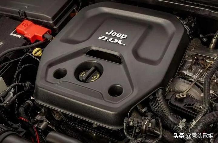 牧马人4xe和牧马人汽油版哪个更好,配2.0t便宜车型推荐