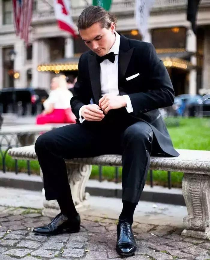 男人的婚鞋怎么处理,男士婚鞋平时也可以穿的