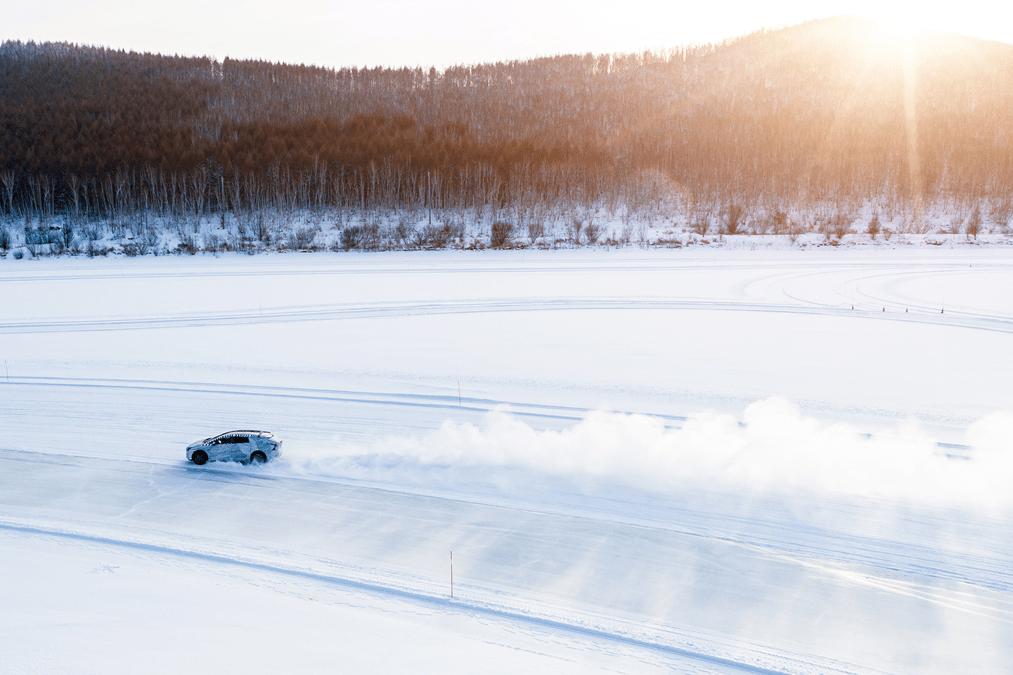 造车新势力的“异类”,华人运通的“副业”,高合什么来头?