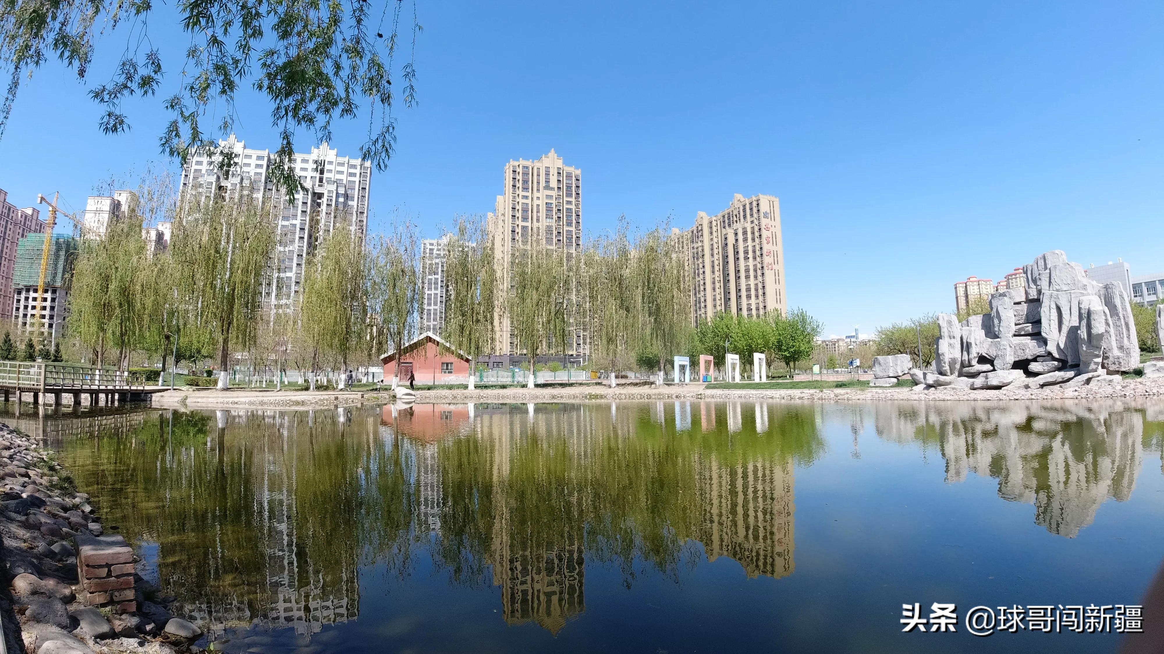 伊宁市具备成为大城市的许多条件,旅游业发达,为何仅排*疆新**第四