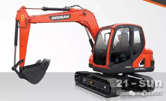 人人都讨厌的小孩,人人都瞧不起小村姑