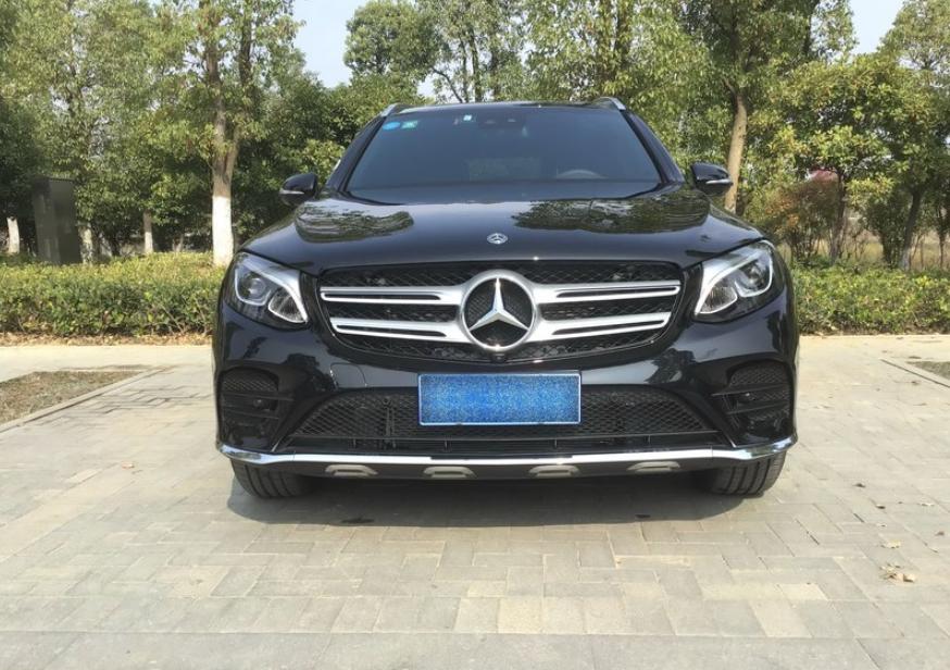 奔驰glc260和300的区别,奔驰glc260l2022款试驾