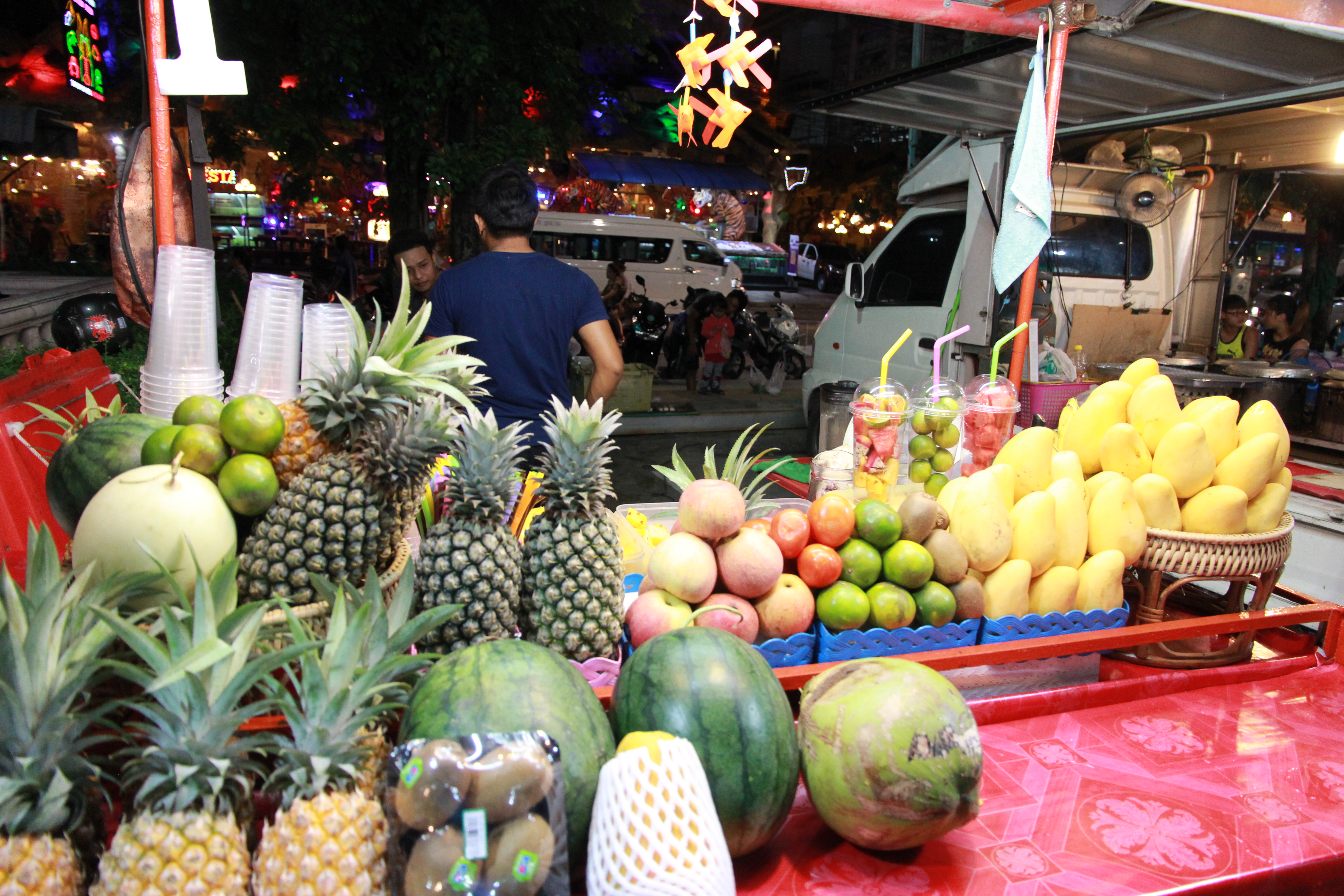 在普吉岛浮潜拍到的美妙海底世界 (普吉岛cape panwa hotel浮潜)