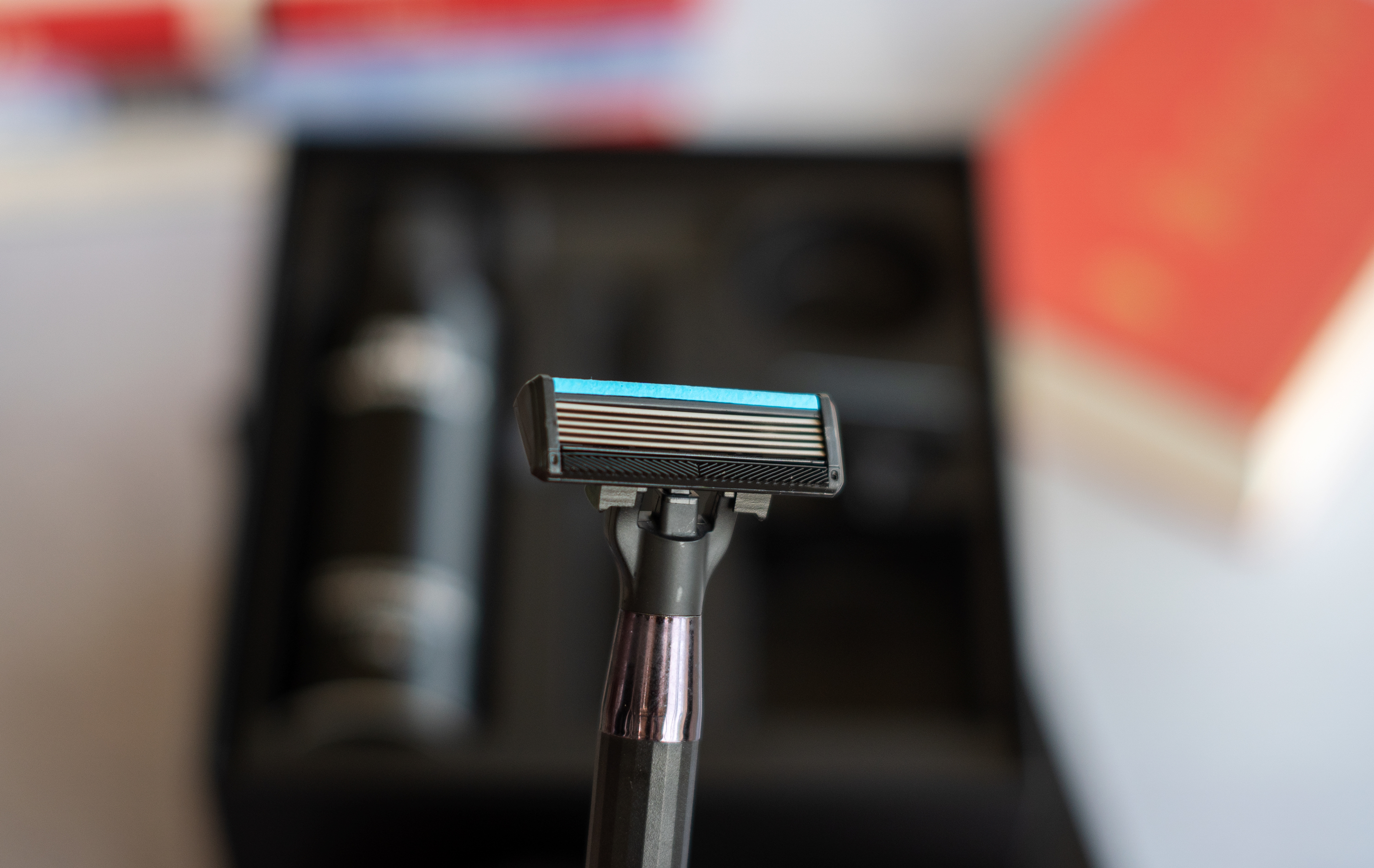 小米手动剃须刀八件套,小米剃须刀多功能五合一评测