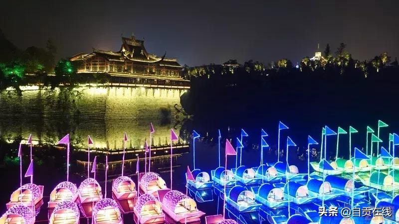 自贡夜游釜溪河在哪个位置,自贡夜游釜溪表演时间