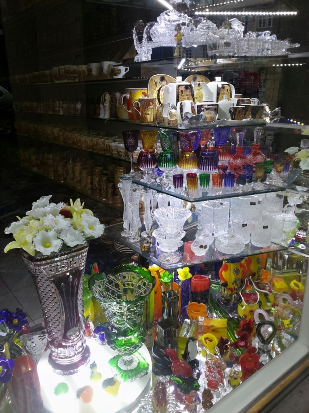 施华洛世奇花漾魔力寓意 (施华洛世奇的花样魔力)