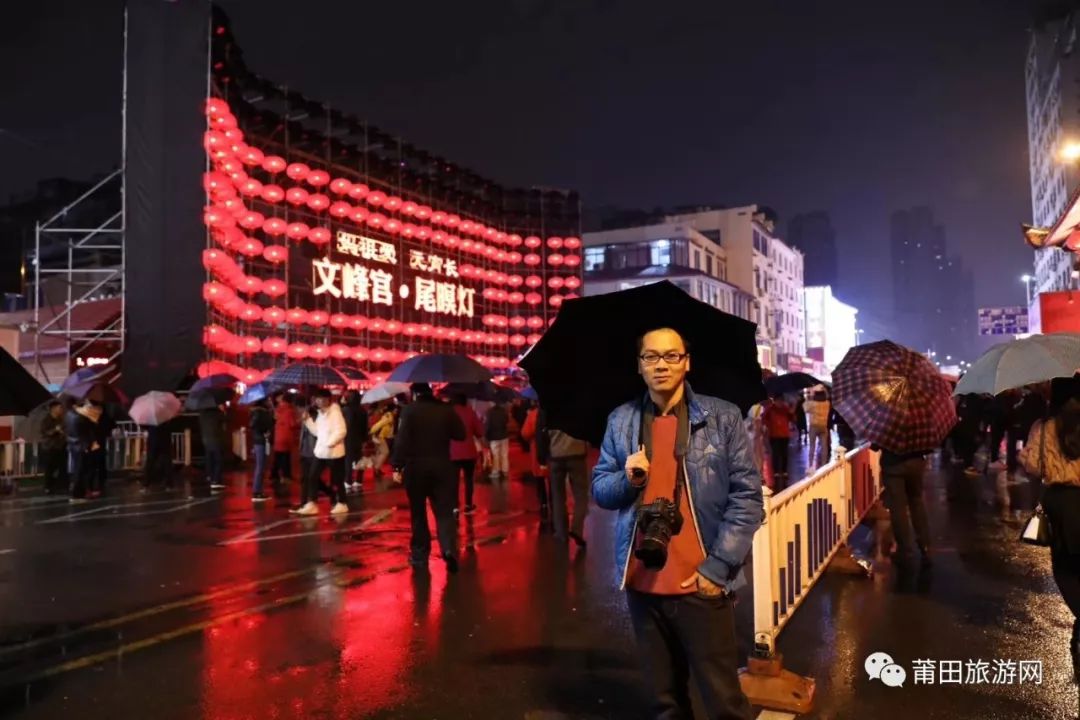 五月的山真的好美,五月的山的介绍