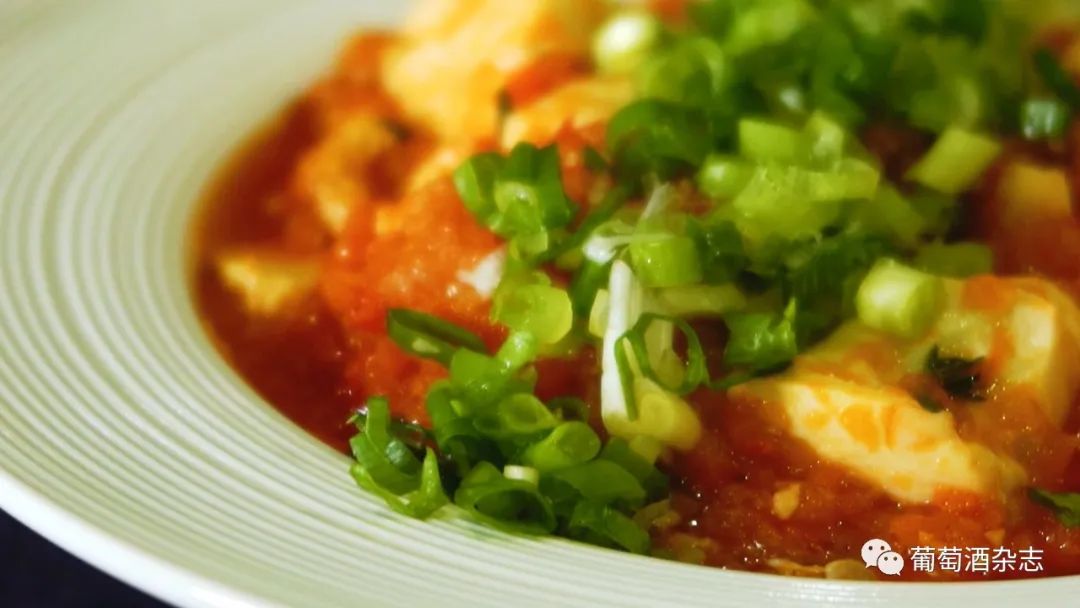 醇味厨房Vol.23|夜归的你，煮这道快手菜暖暖肠胃吧