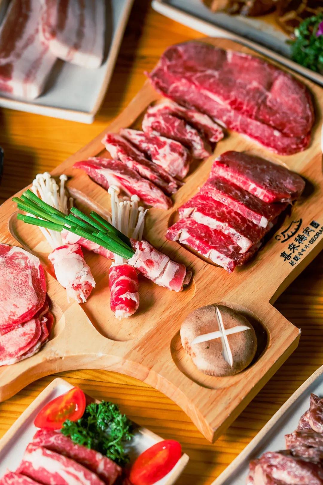 屁屁猩拍了拍你，并递出一张50团100代金券