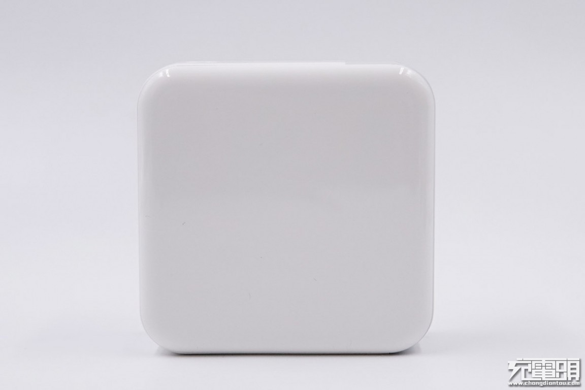 拆解华为5000mah充电宝,拆解60000ma充电宝