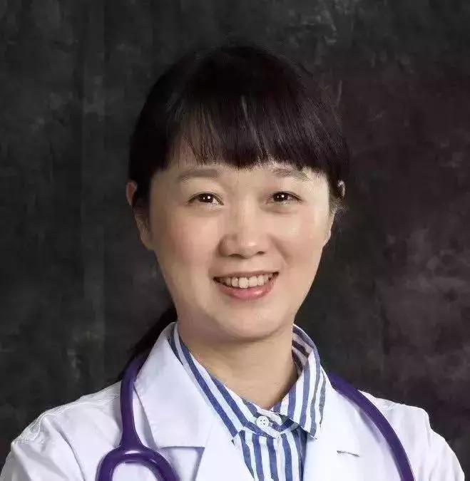 你有没有偷偷对着镜子，摸过自己的胸？