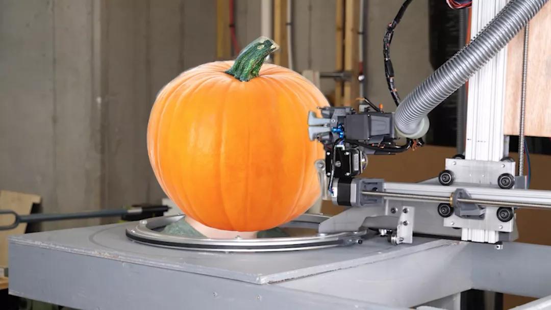 自动剪头发扫地机器人,剪发机器人自制