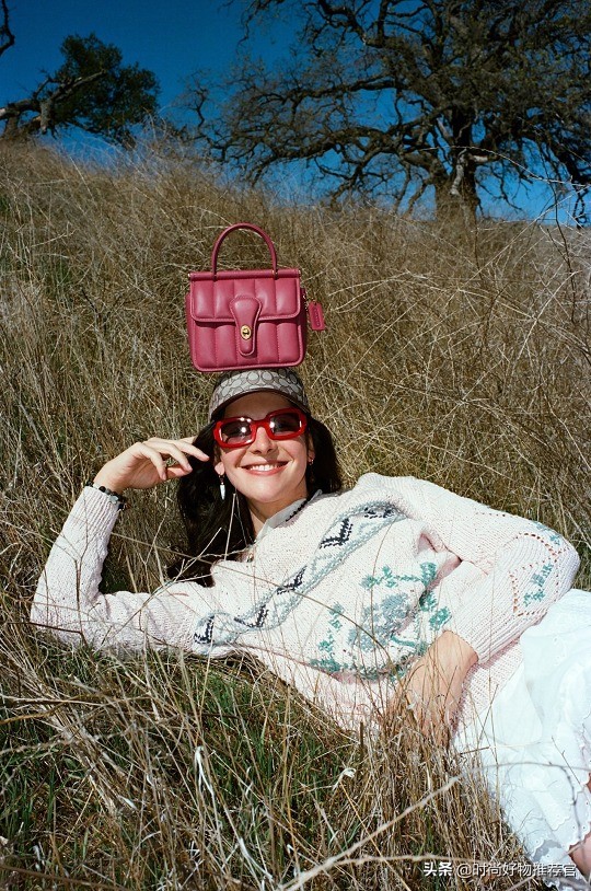 coach新包5900元,coach新包粘手