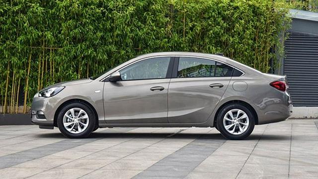 5万左右买哪款别克比较好,16年别克凯越4万多值得购买吗