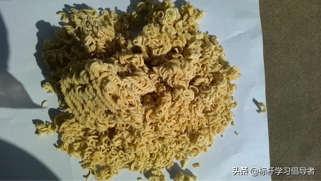 上怼政府,下骂国民!最狂老字号,为何能赚500亿?