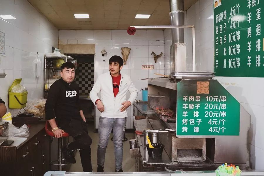 上海街边羊肉串排名,上海烤羊肉串的好店推荐