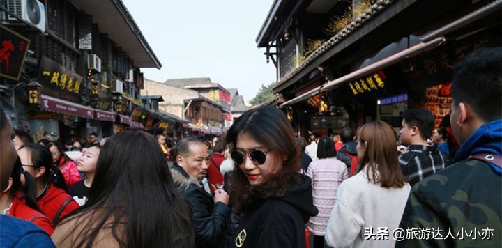 重庆是座山城吗,重庆像哪座科幻城市