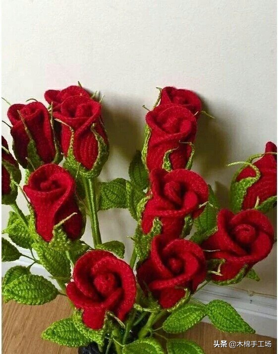 七种玫瑰花的钩编步骤,浪漫永不凋零的玫瑰花折纸