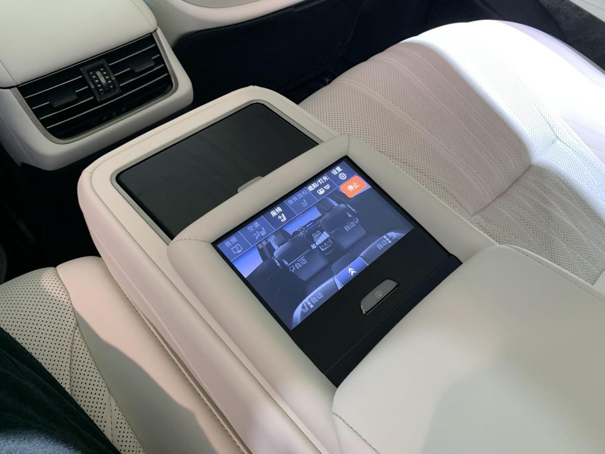 16款雷克萨斯ls顶配讲解,日系豪华雷克萨斯轿车