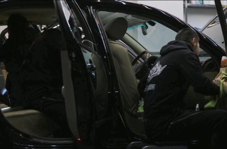 老车翻新：修复2005年凌志LS430，V8自吸大排量，一代神话再复活