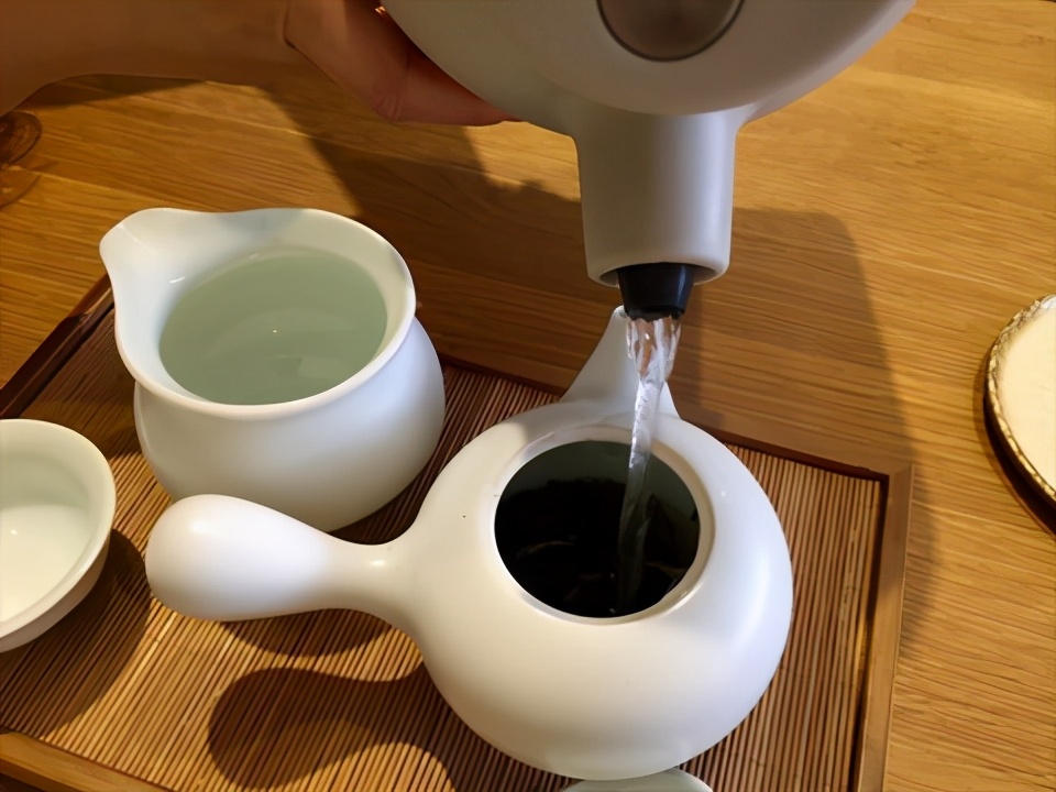 古树普洱怎么泡茶喝最好,古树生茶散茶的正确冲泡方法