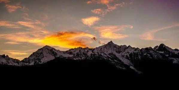 云南旅游团报团套餐,跟团去云南旅游最便宜多少钱