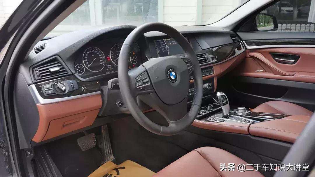 同样的价位买宝马5系还是奔驰e,最新款宝马5系值得买吗