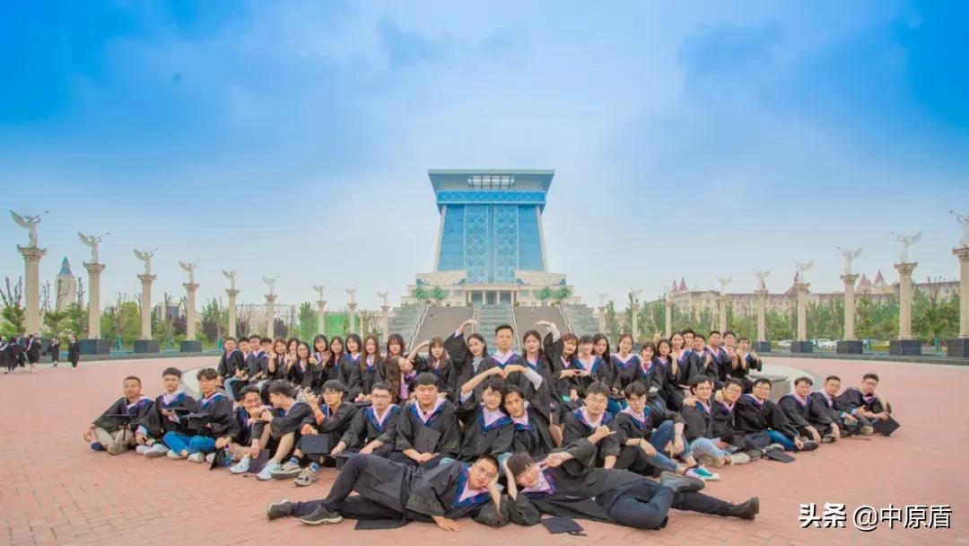 大片来袭！河南各高校凹造型毕业照绝对惊艳到你