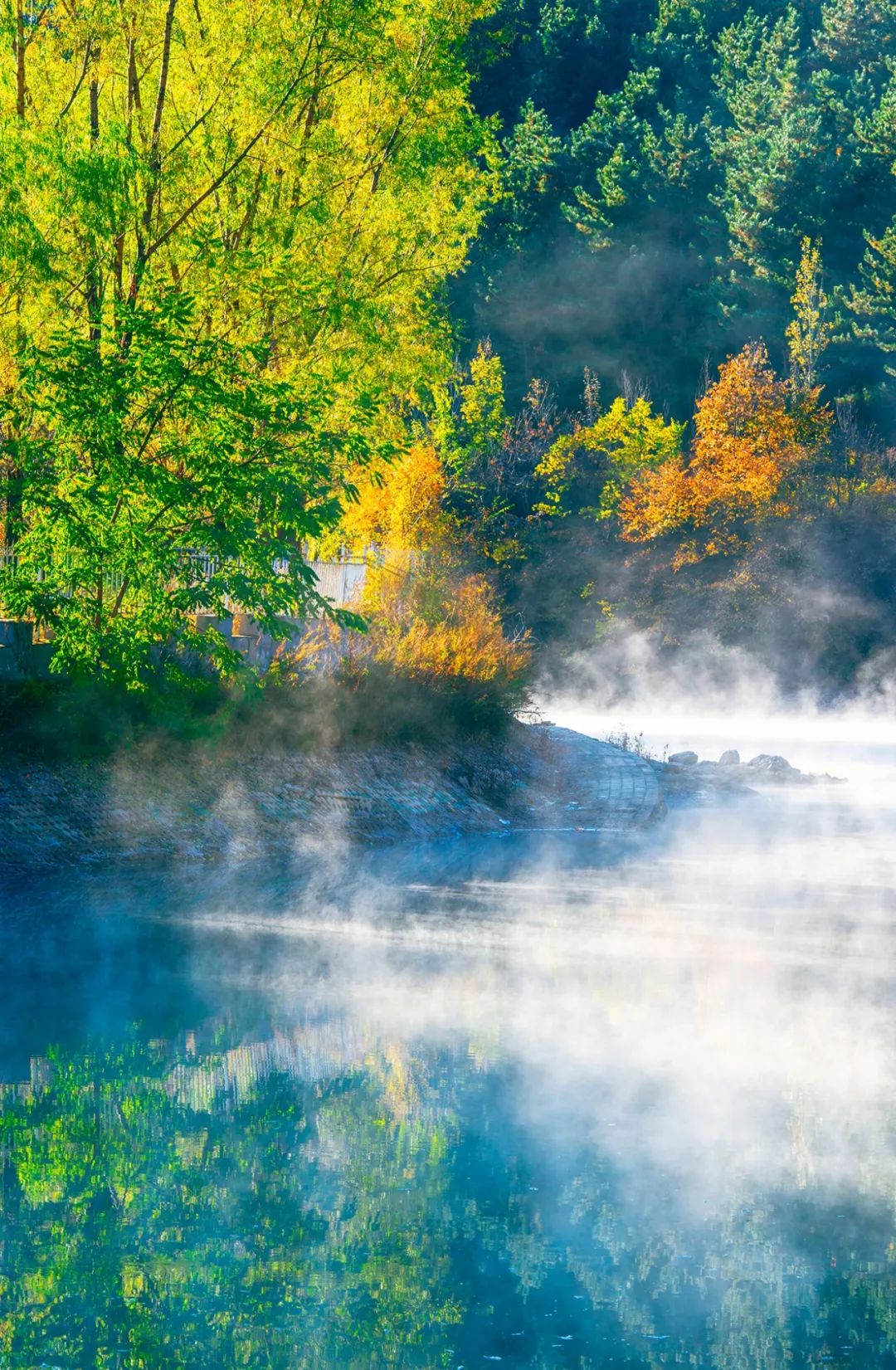 秋景徒步、汗蒸唱K,吃满族特色二八席,最适合团建的怀柔秘境