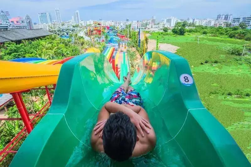 夏天玩水比较刺激的地方,玩水刺激好玩的地方推荐