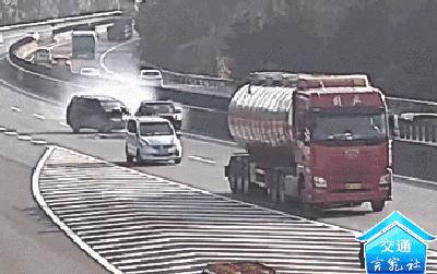 高速公路错过出口如何掉头,高速路上错过出口正确处理方法